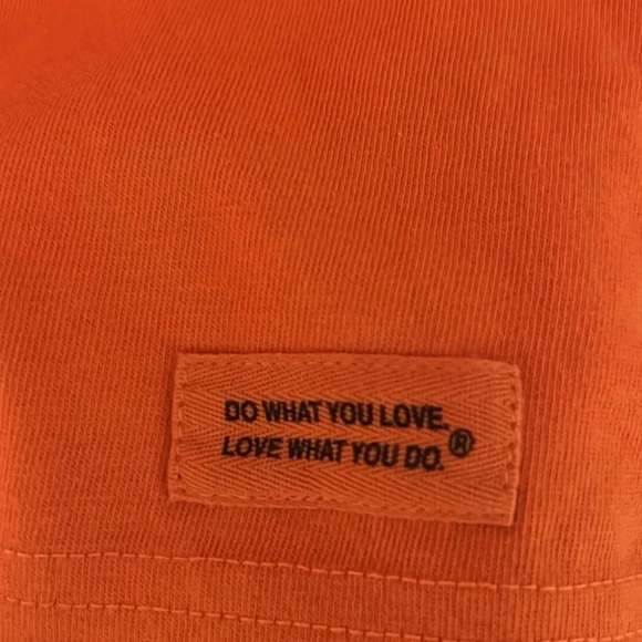 Life Is Good Buck Buck Moose Crusher T Shirt Size XL Orange Outdoor short sleeve - Picture 4 of 5